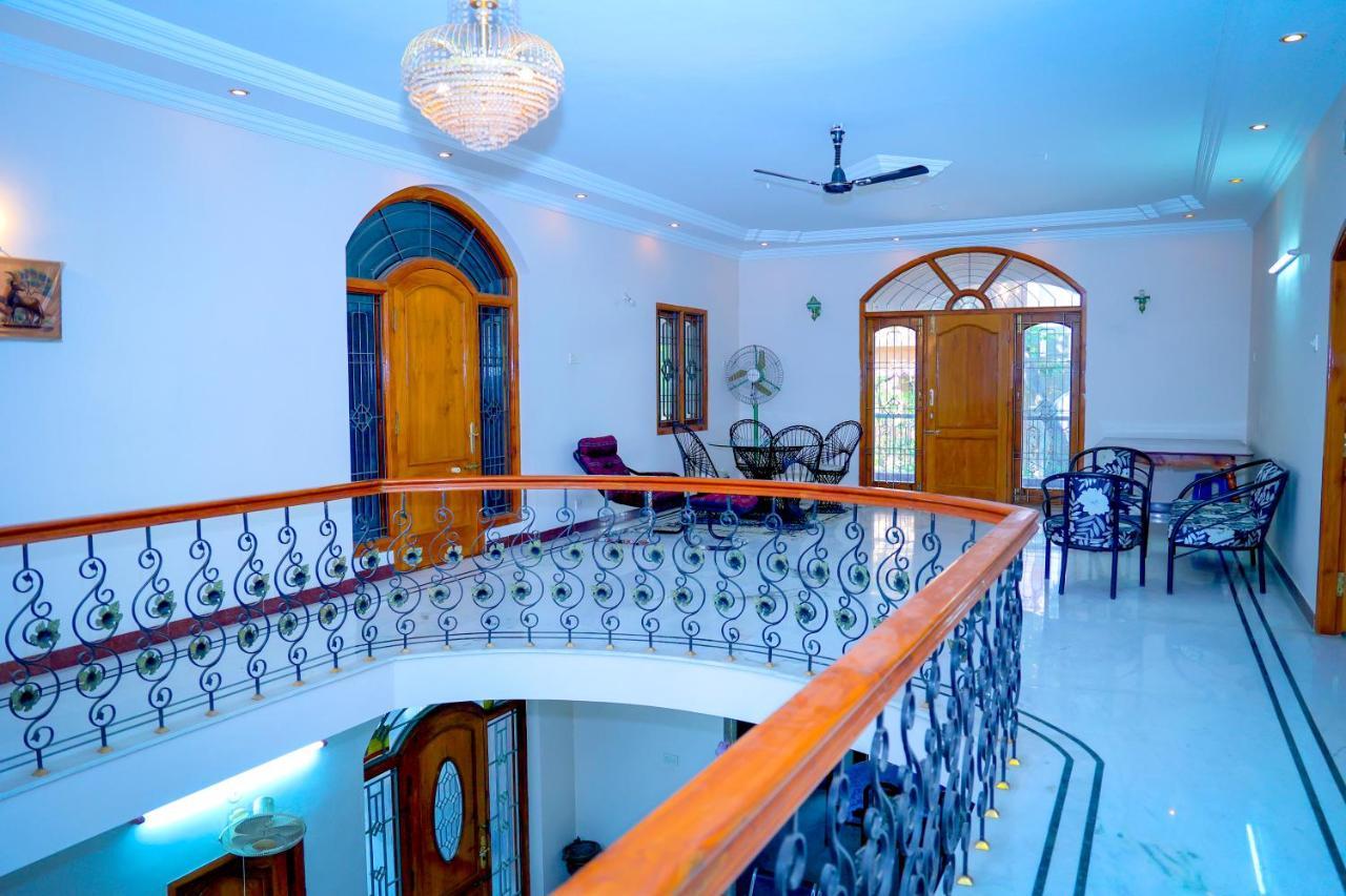 Divine Luxury Villa Tirupati Exterior photo